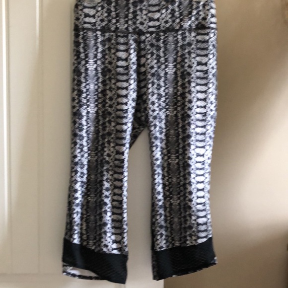 Under Armour Set - Picture 6 of 10